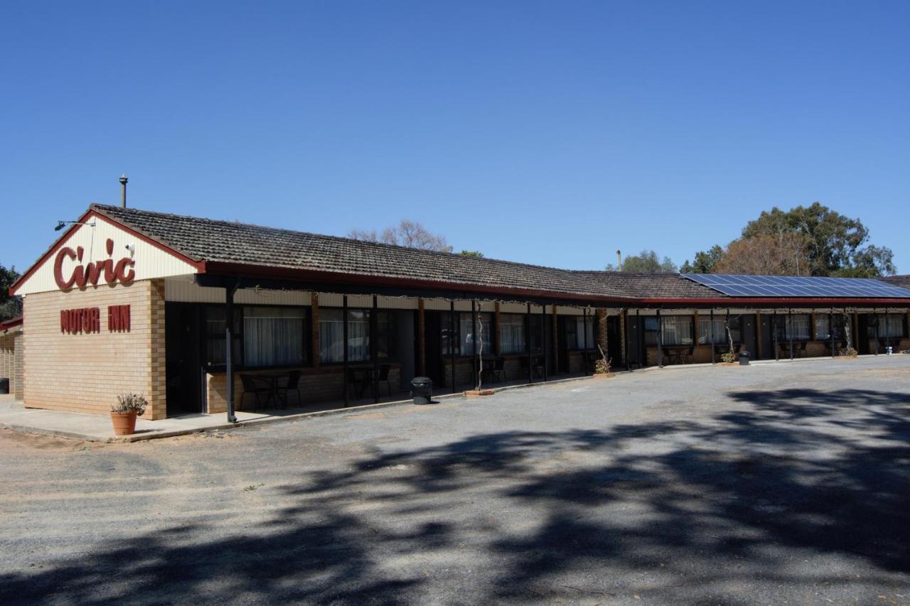 Civic Motor Inn Cowra Exterior foto