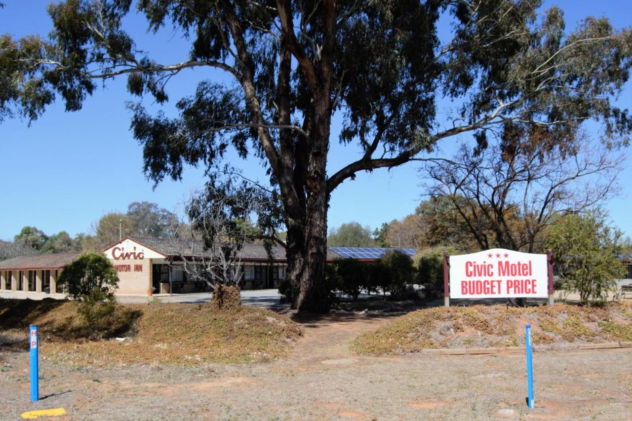 Civic Motor Inn Cowra Exterior foto